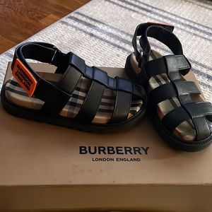 EUC Girls authentic Burberry Sandals